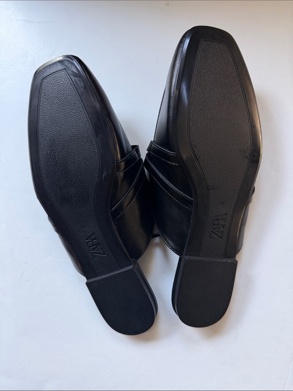 š ZARA Slides - Picture 4 of 4